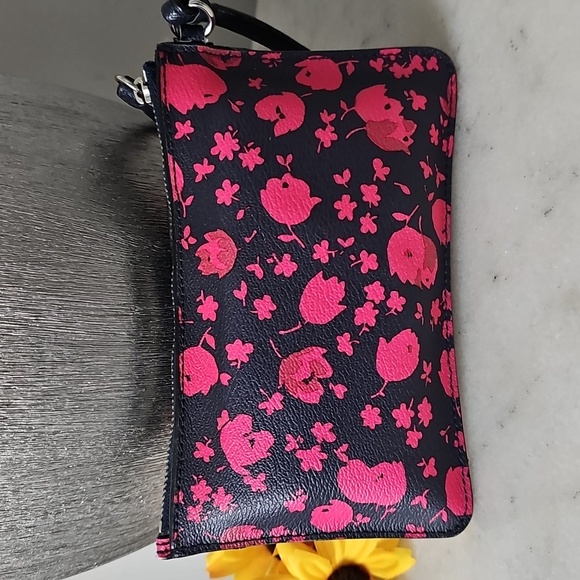 Coach Floral Wristlet - Picture 2 of 8